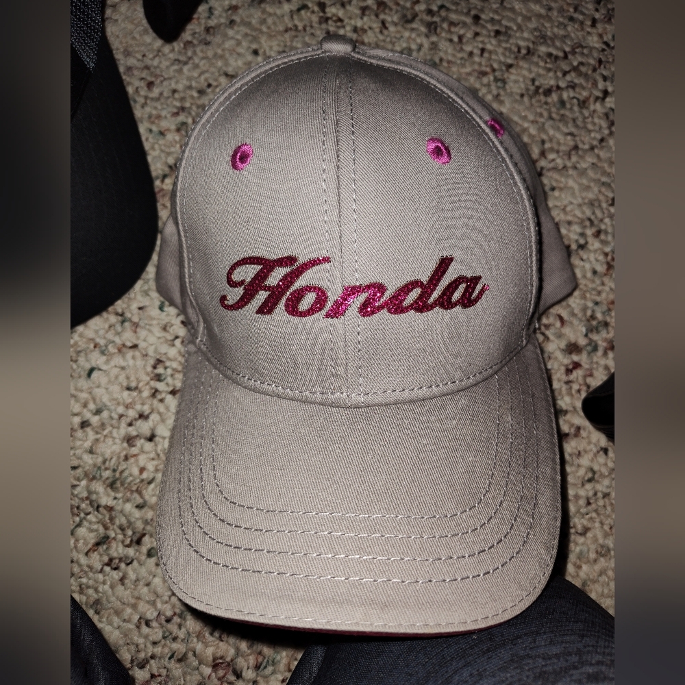 Honda Women's Gray/Pink Baseball Cap